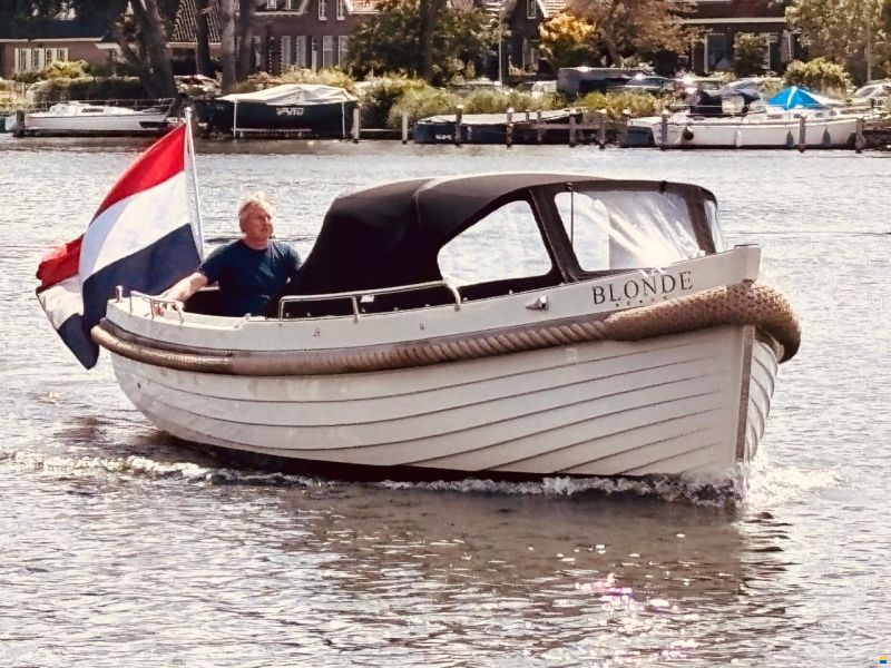 Interboat 25