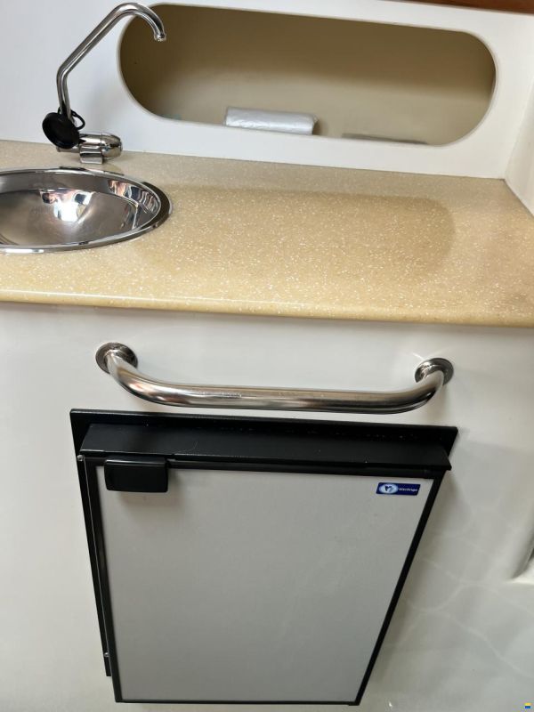 Saver 690 Cabin