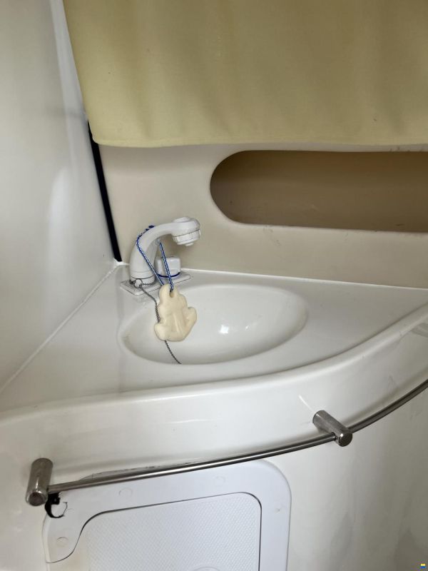 Saver 690 Cabin