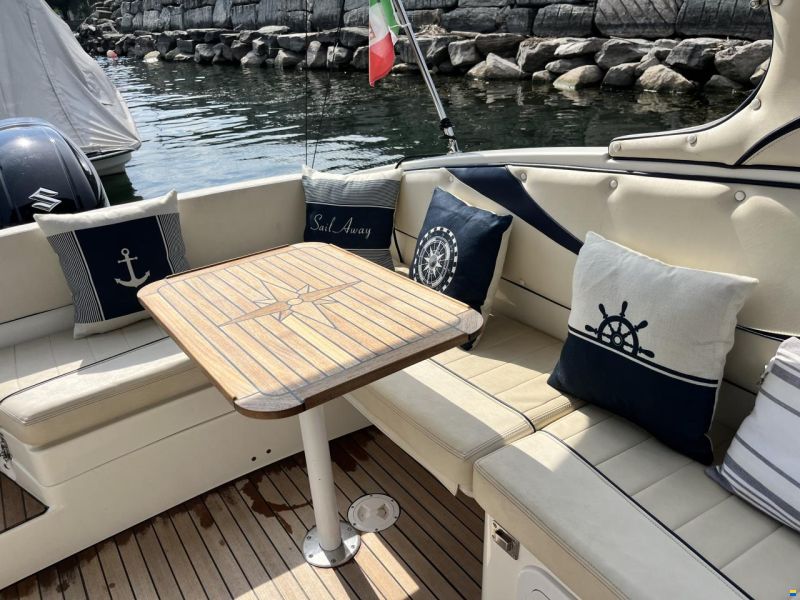Saver 690 Cabin