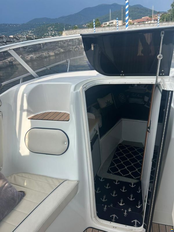 Saver 690 Cabin