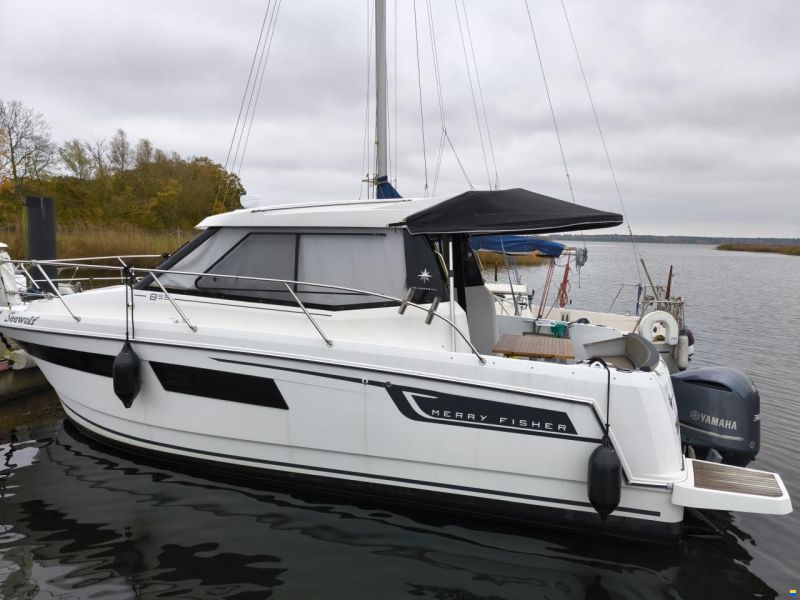 Jeanneau Merry Fisher 855