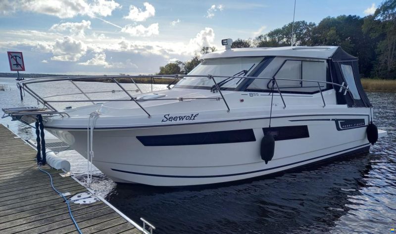 Jeanneau Merry Fisher 855