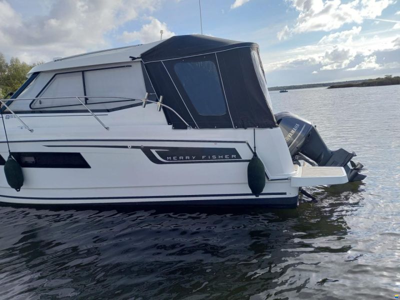 Jeanneau Merry Fisher 855