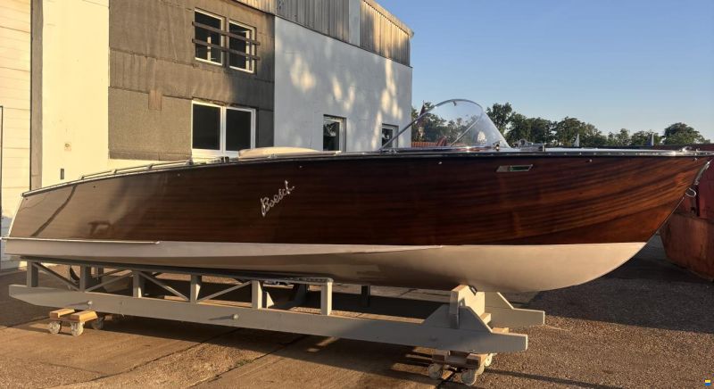 Boesch Cabrio De Luxe 580