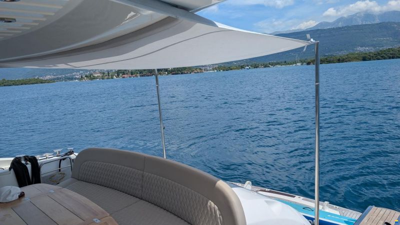 Sunseeker Manhattan 66