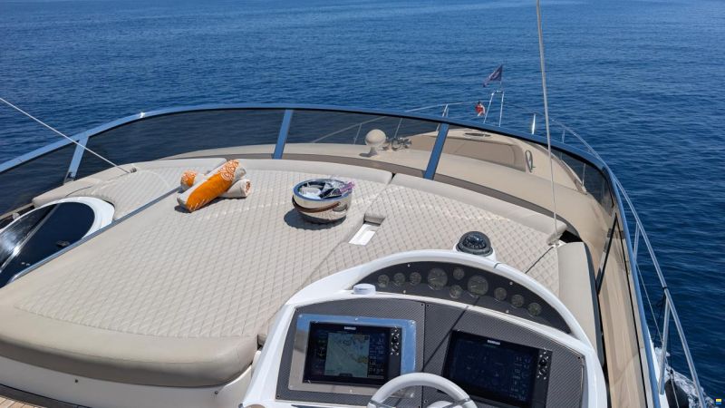 Sunseeker Manhattan 66
