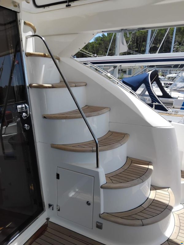 Sunseeker Manhattan 66
