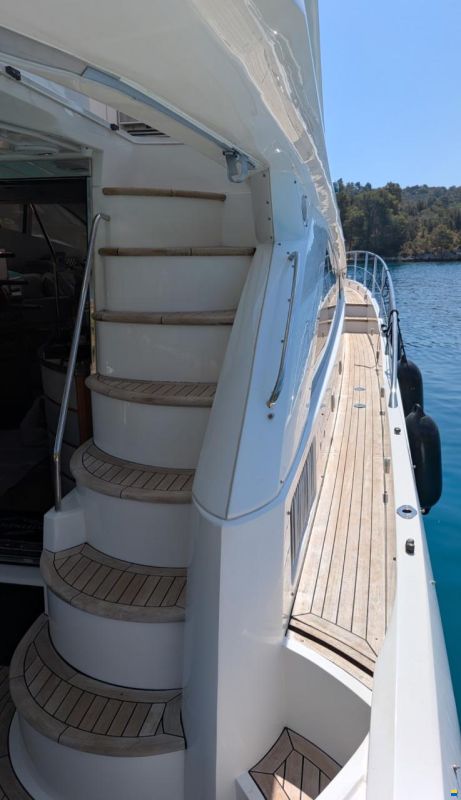Sunseeker Manhattan 66