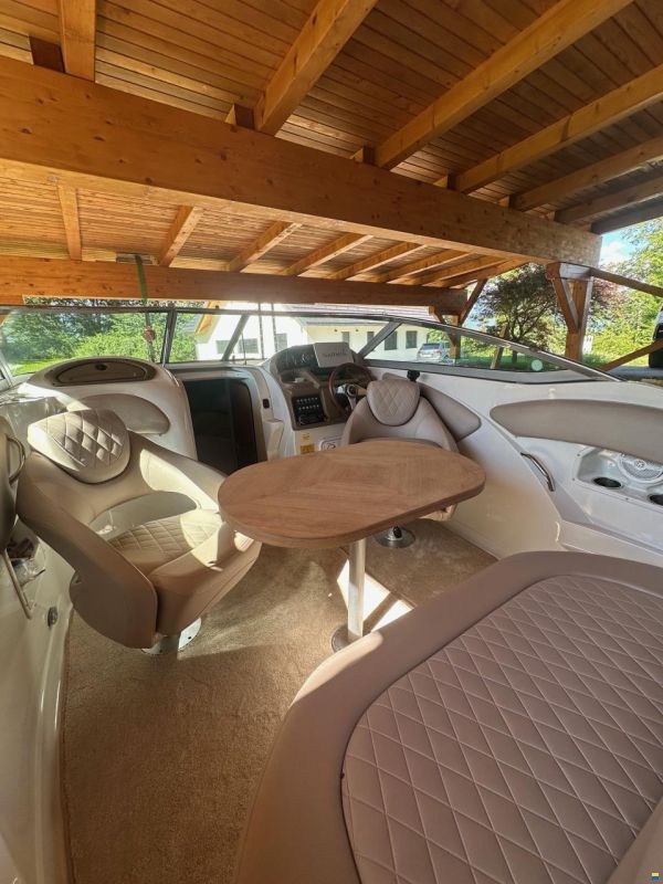 Crownline 266 SC