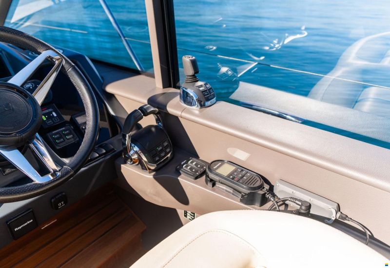 Princess V 50 geschlossen
