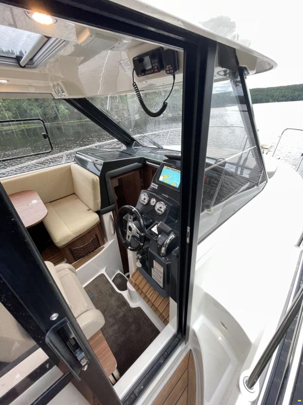 Quicksilver 855 Activ/Weekender/Cruiser