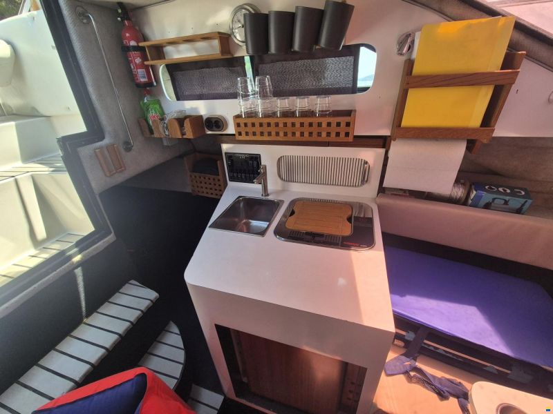 Glasstream Seaquest 23