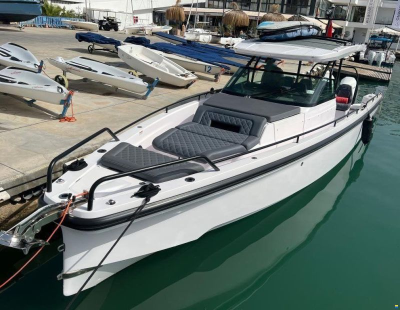 Axopar 37 SUN TOP