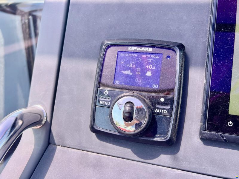 Nimbus Tender 8 (T8)
