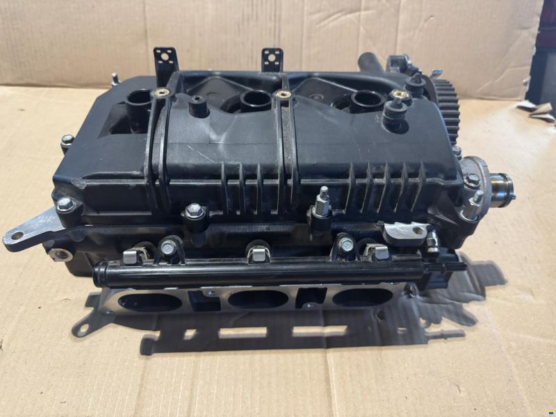 Yamaha F300 cylinder head 225kw OEM