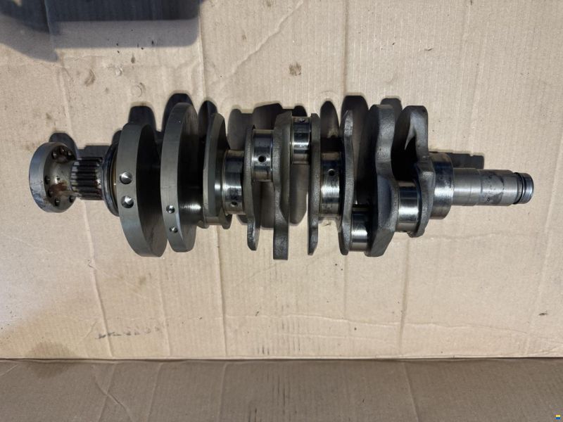 Yamaha F300 cylinder head 225kw OEM