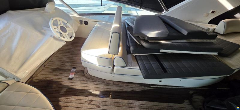 Azimut 75