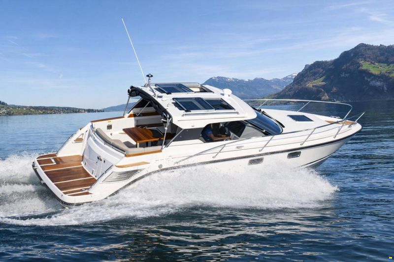 Aquador 28 HardTop