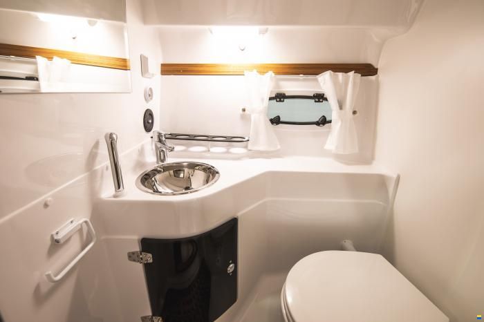 Aquador 28 HardTop