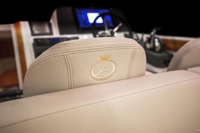 Aquador 28 HardTop