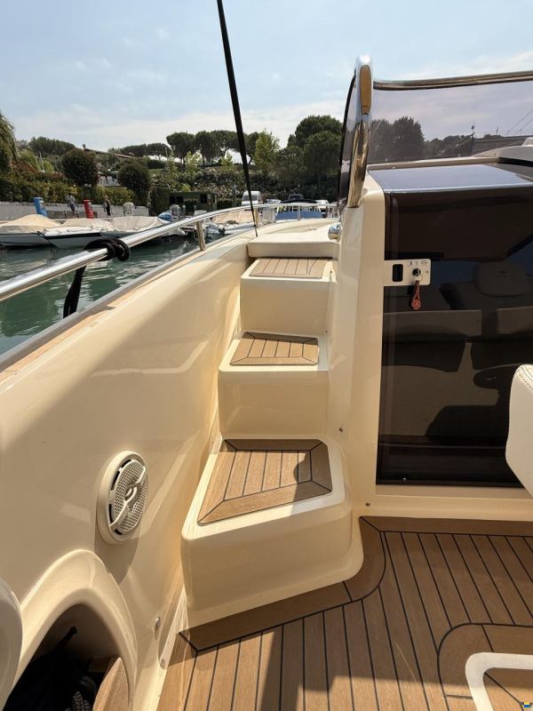Invictus 280 GT