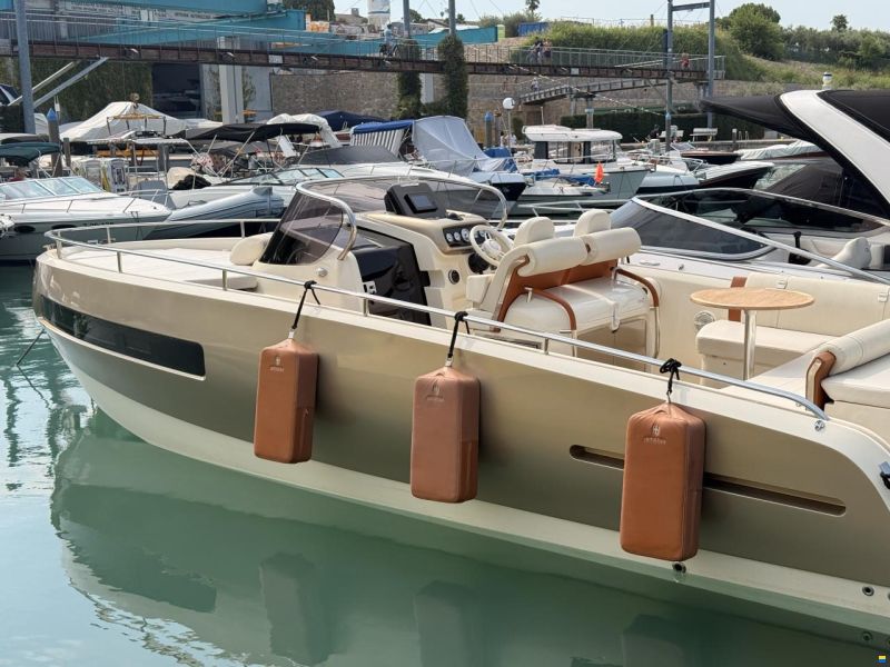 Invictus 280 GT
