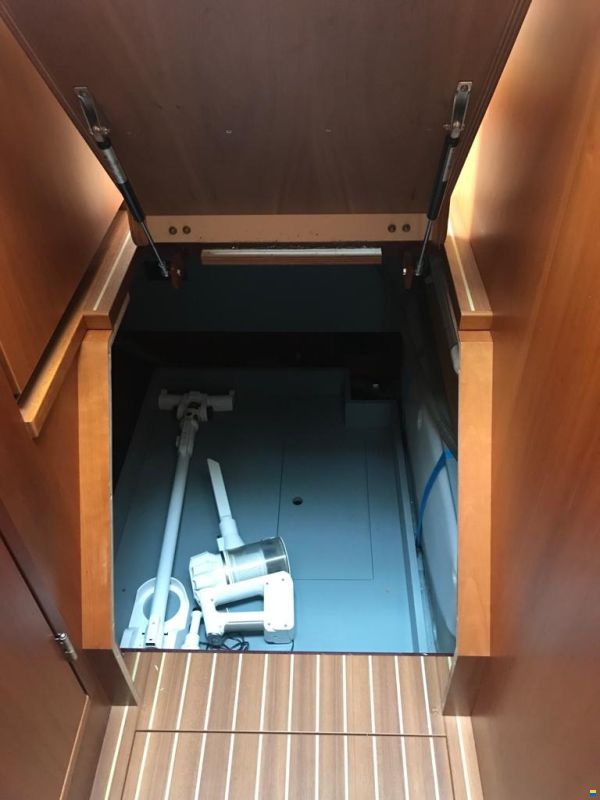 Linssen Grand Sturdy 40.9AC