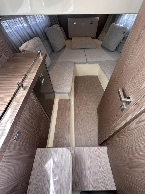 Invictus GT280 - Atelier - Swiss Edition