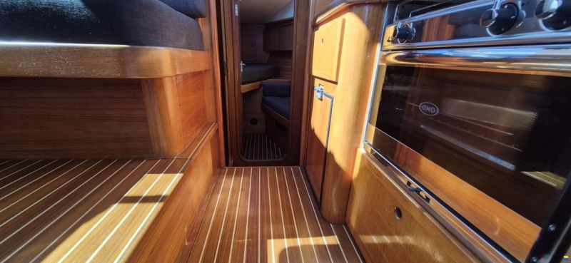 LM Boats Vitesse 35