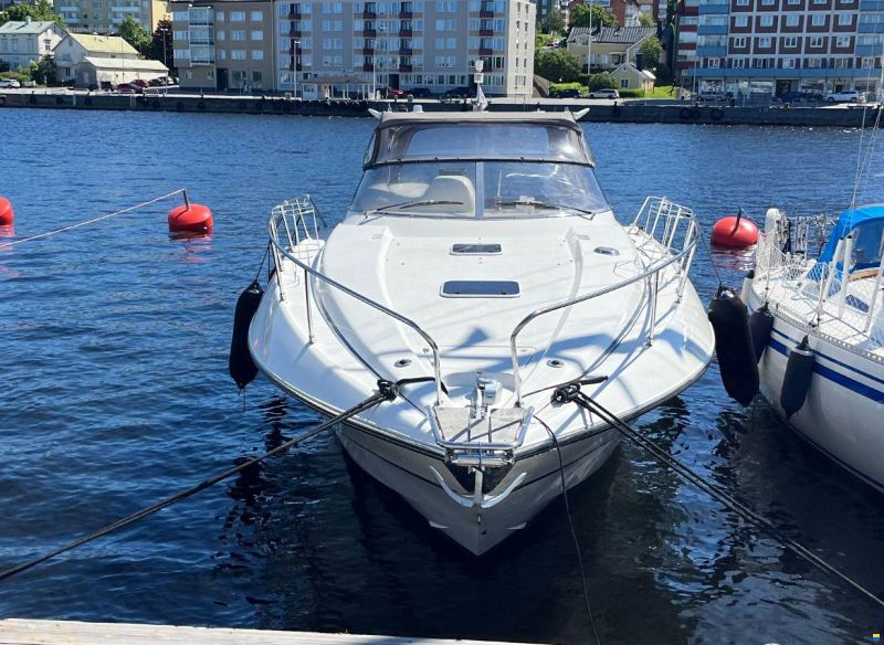 Sunseeker Mustique 42