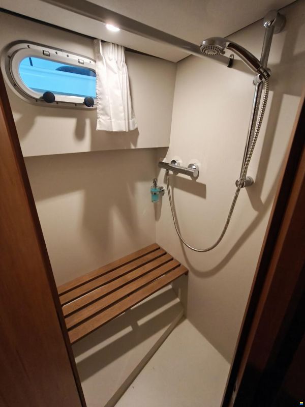 Linssen Grand Sturdy 35 AC