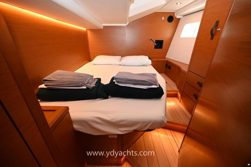 Jeanneau 54
