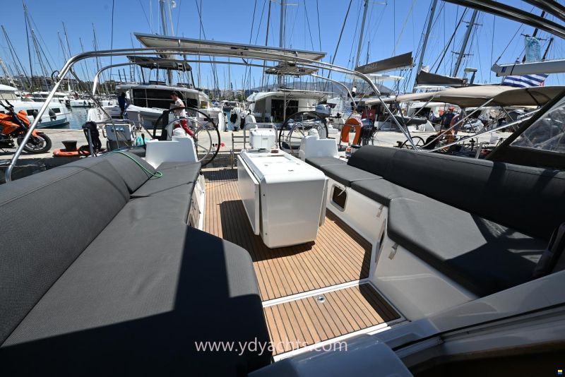 Jeanneau 54