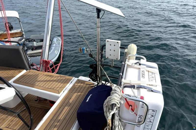Hanse 548