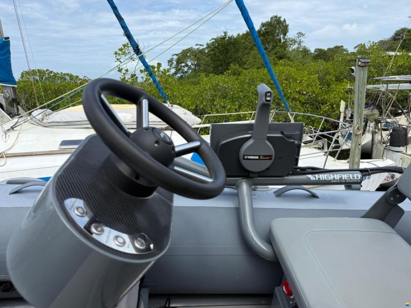 Hanse 548