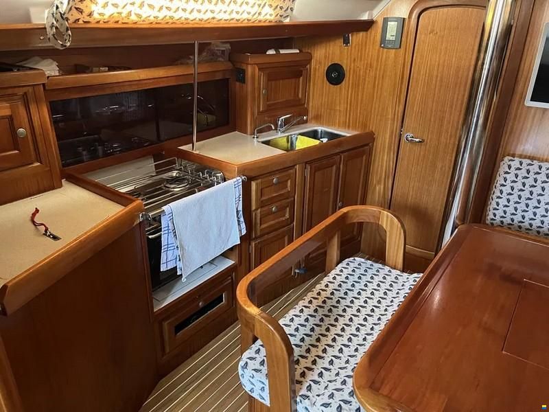 Dufour 38 Classic