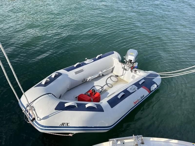 Dufour 38 Classic