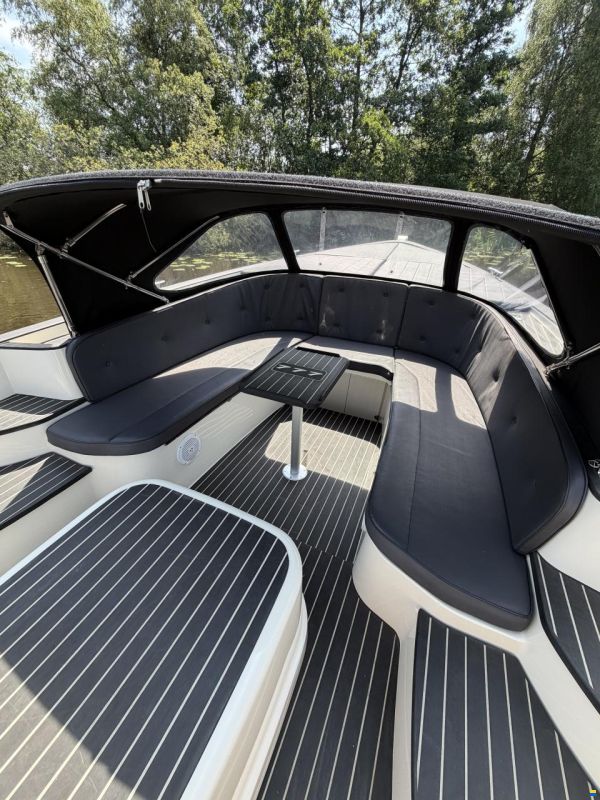 Waterspoor 777 Aviator