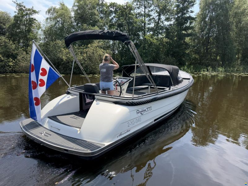 Waterspoor 777 Aviator