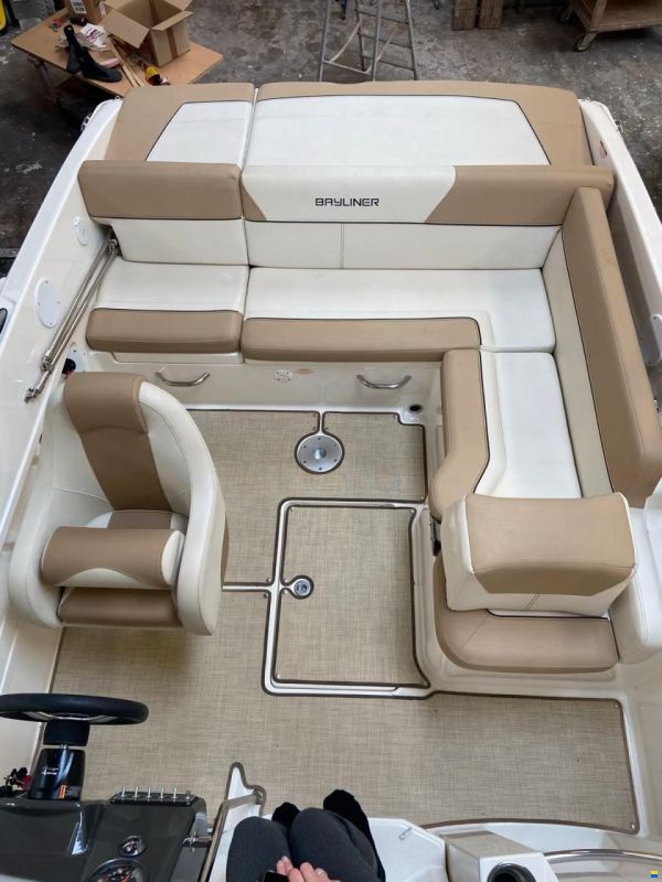 Bayliner 642 Cuddy