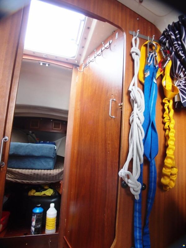 Spirit 28