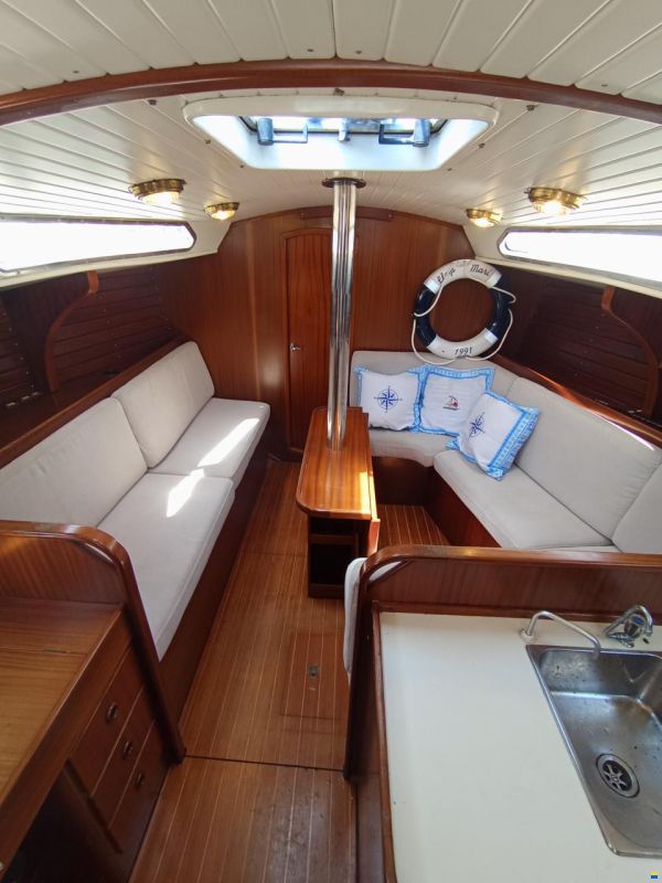 North Wind 38