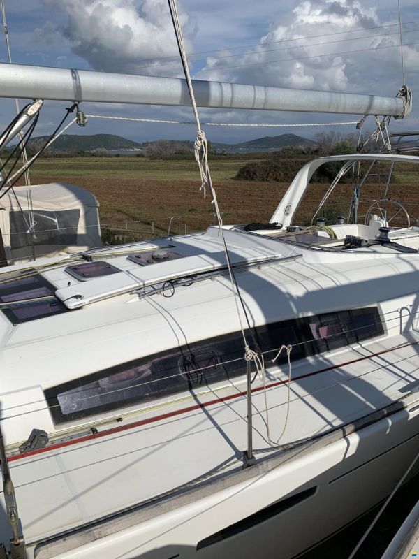 Beneteau Oceanis 50 Family