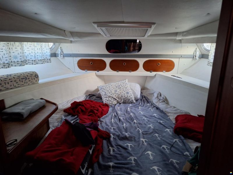 Sealine Fly 305