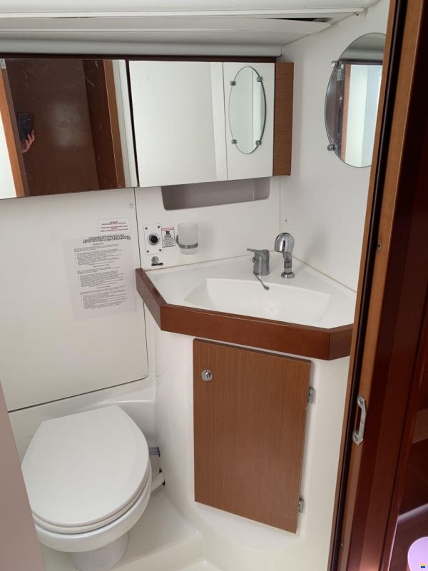 Beneteau Oceanis 50 Family