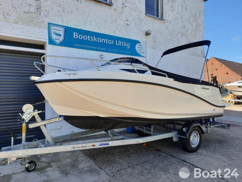 Quicksilver 505 Cabin