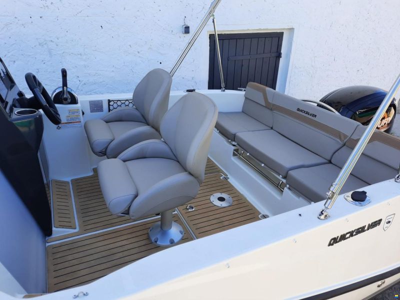 Quicksilver 505 Cabin