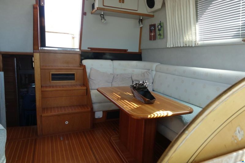 Sea Ray 38 AC