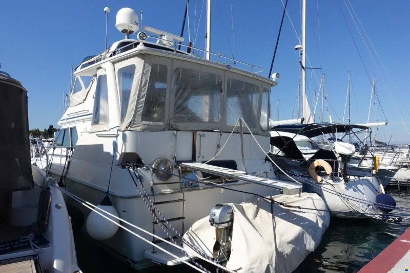 Sea Ray 38 AC